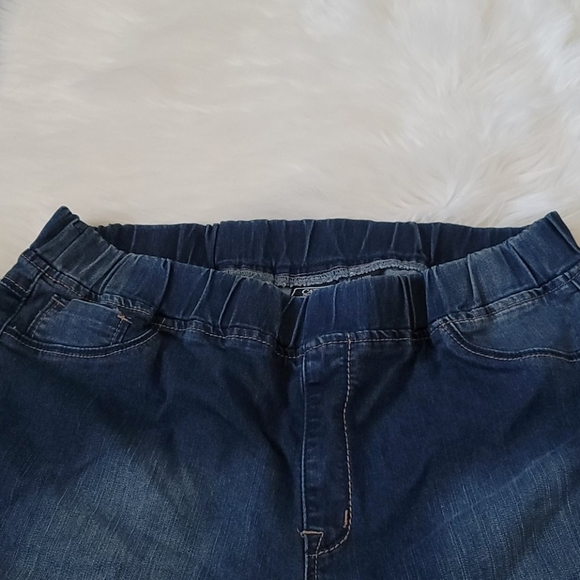 Cato dark wash factory distressed jeggings - Picture 11 of 13